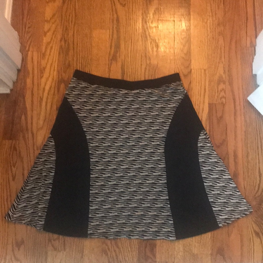 ❤️ NWOT Spense A-Line skirt - Size Medium